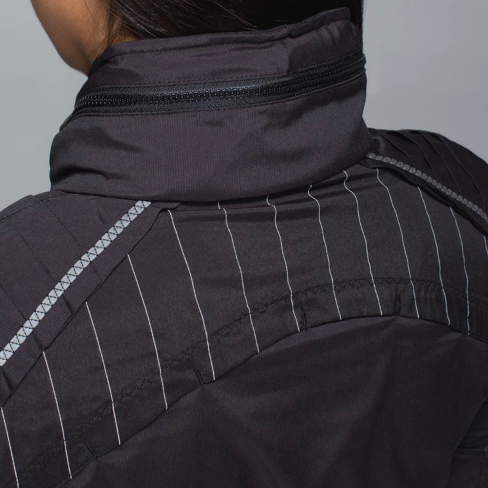 🔴 Lululemon | Spring Forward Jacket 🔴 - Picture 8 of 13